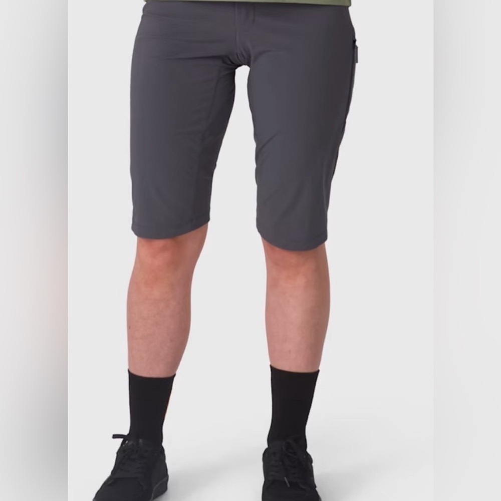 Rapha‎ Trail Fast & Light Shorts Size X-Large Gray